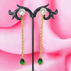 Gold Pearl Stud Earrings Linear Drop Emerald Tear Drop Charms Shoulder Dusters